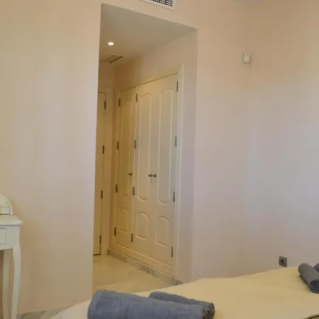 Aloha Fuente 2 Bed Iwalking Distance To Amenities *