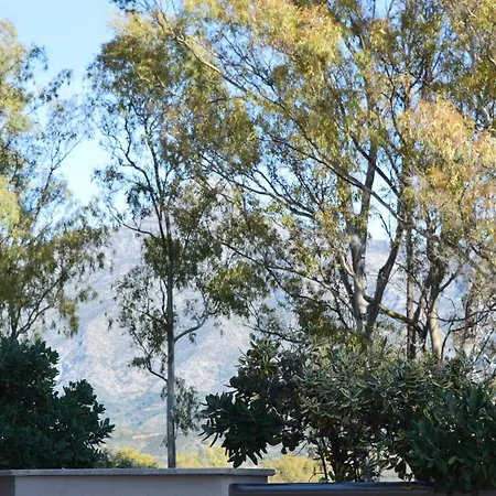 Aloha Fuente 2 Bed Iwalking Distance To Amenities * Marbella