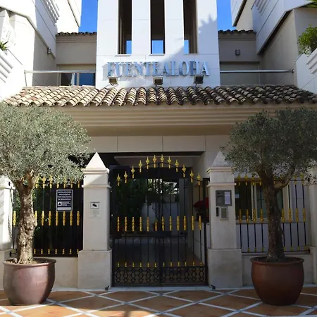 Aloha Fuente 2 Bed Iwalking Distance To Amenities Apartment Marbella