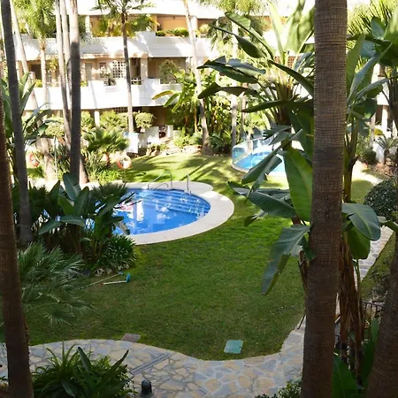 Aloha Fuente 2 Bed Iwalking Distance To Amenities Apartment *
