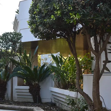 Aloha Fuente 2 Bed Iwalking Distance To Amenities Apartment Marbella