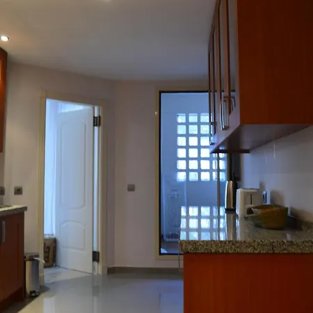 Apartment Aloha Fuente 2 Bed Iwalking Distance To Amenities Marbella